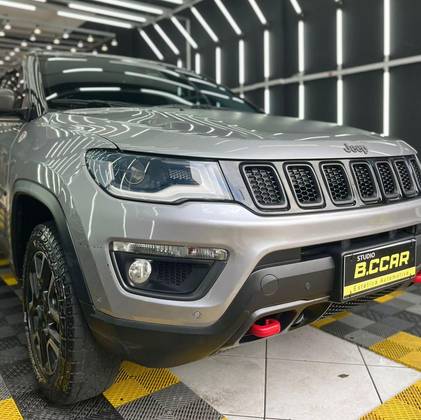 JEEP COMPASS 2.0 16V DIESEL TRAILHAWK 4X4 AUTOMÁTICO JEEP COMPASS 2.0 16V DIESEL TRAILHAWK 4X4 AUTOMÁTICO